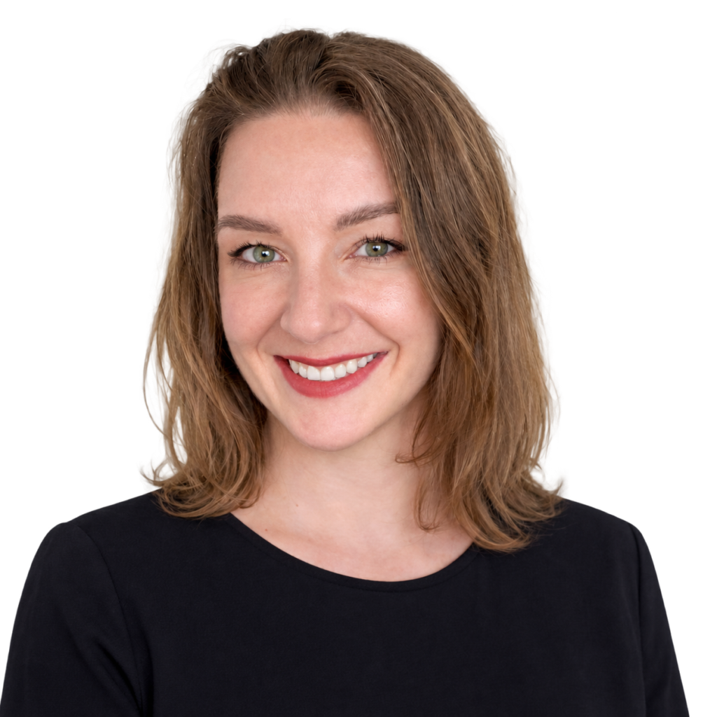 Smiling woman with shoulder-length hair